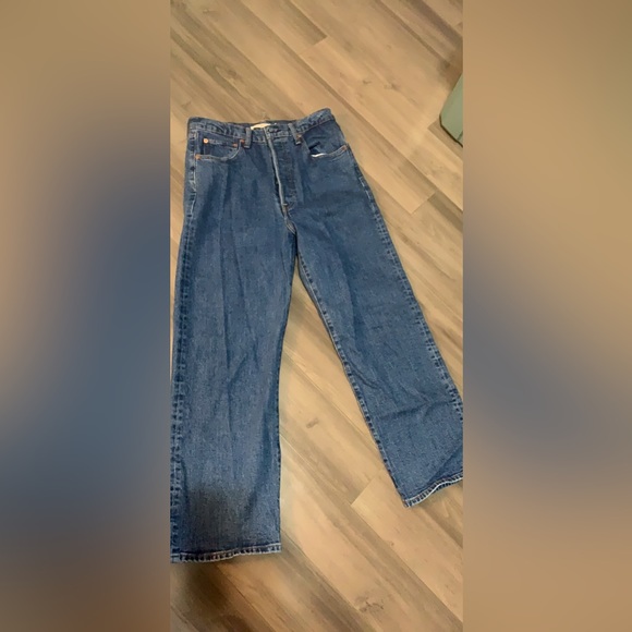 Women’s Ribcage Levi’s - Picture 3 of 3